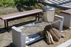 s_kamado bench